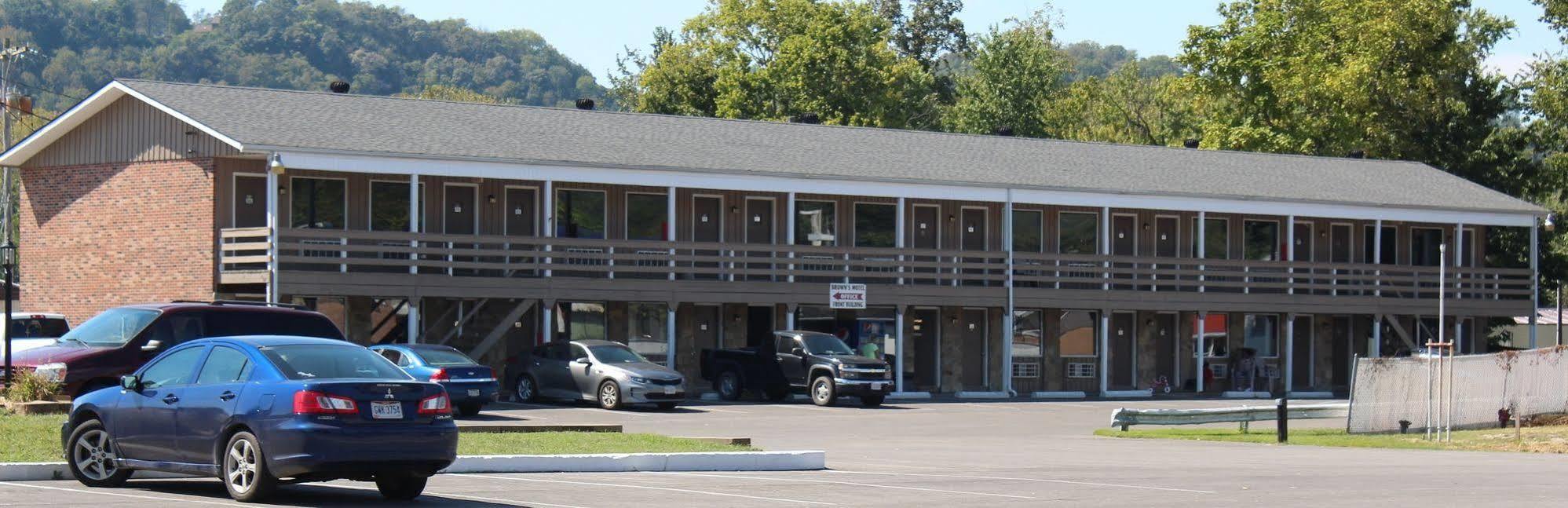 Brown'S Motel Aberdeen 外观 照片
